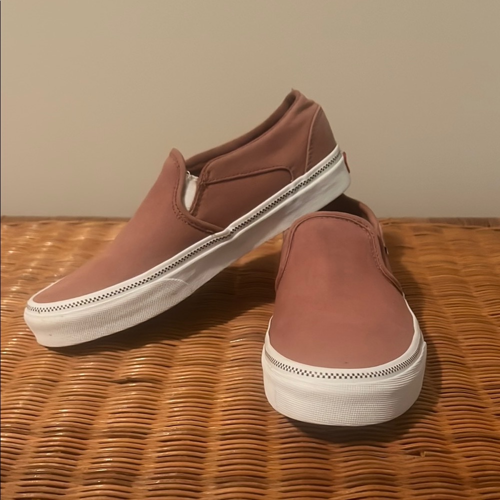 Vans Unisex Asher Canvas Shoes - Checker Foxing Vintage - Slip-On - Night Rose